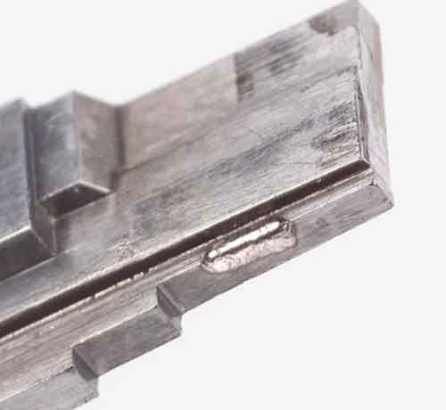 Các yếu tố gây mòn khuôn mẫu và cách khác phục